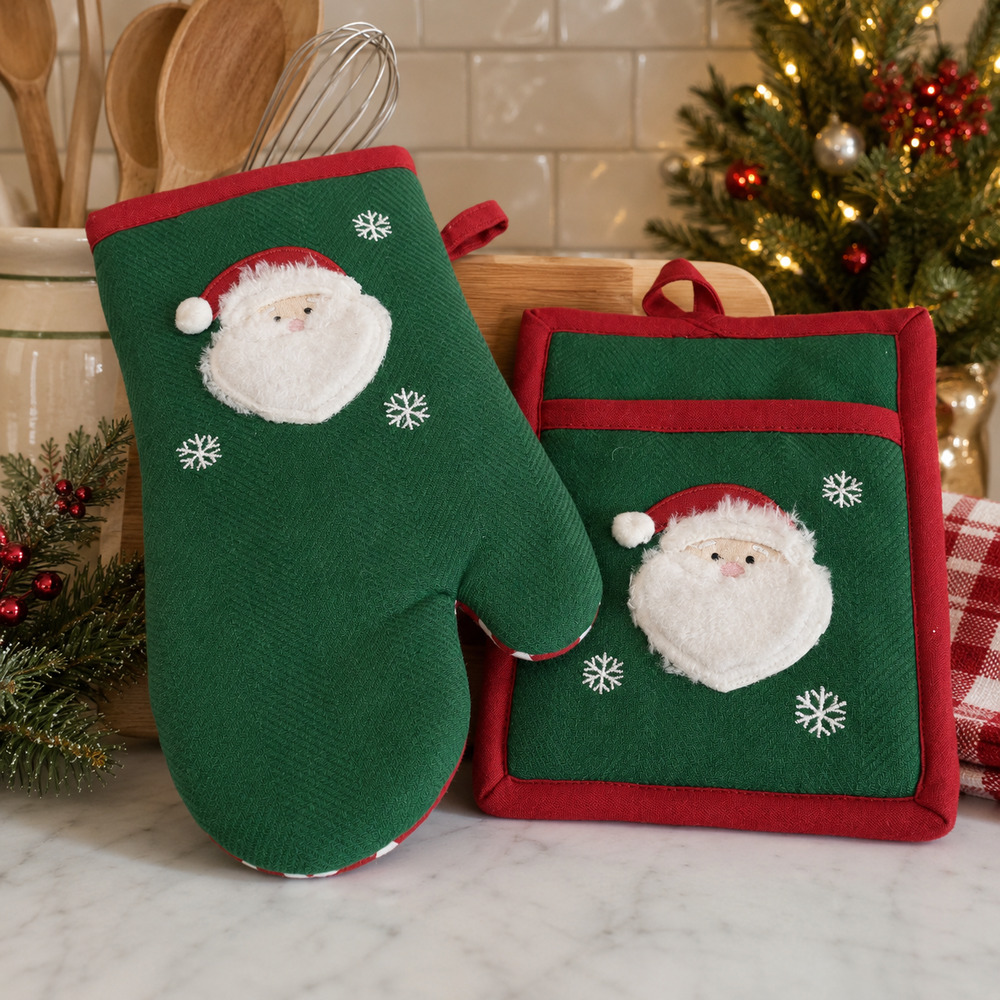 Christmas Santa Oven Mitt & Hot Pad Set of 2 Red Green Polka Dot Country Kitchen